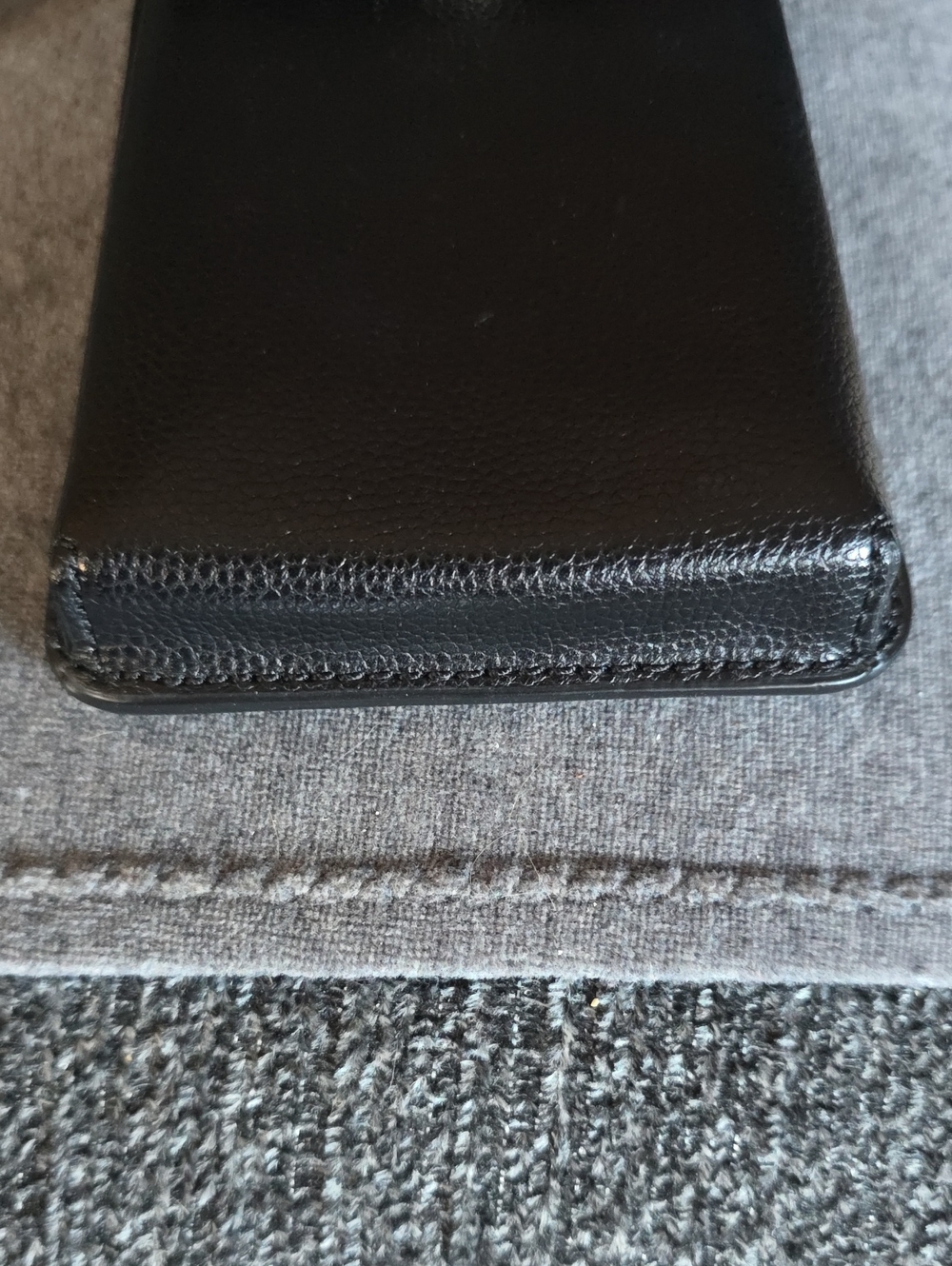 Kate Spade Small Black Leather Crossbody - Picture 7 of 11